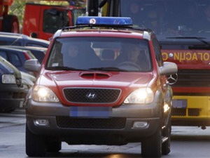 Мушкарац пропао кроз надвожњак у изградњи, ватрогасци га спасили с висине од 30 метара