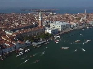 Венеција – улазнице од три, осам и десет евра, са личним кодом који обезбеђује попусте