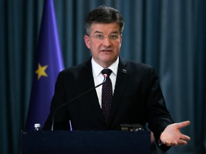 Лајчаку продужен мандат специјалног изасланика за дијалог Београда и Приштине