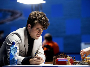 Карлсену ни светска круна више није занимљива, шах добија новог шампиона
