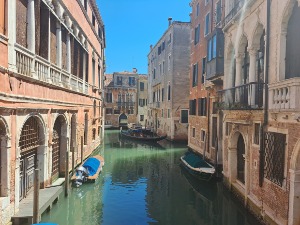 Венеција: Лако до ње, како кроз њу