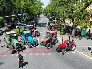  Суботички пољопривредници на разговорима у покрајинској Влади