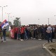Протест радника "Алфа техникса" испред градилишта "Линглонга"