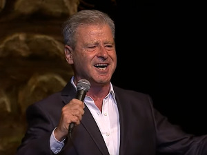 Медаљон – Асим Бркан