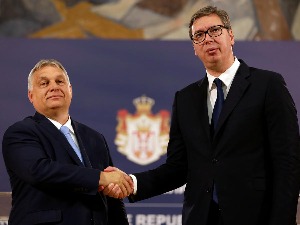 Вучић сутра са Орбаном