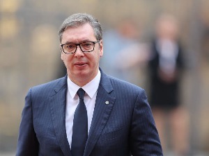 Председник Вучић се у 10 сати обраћа јавности 