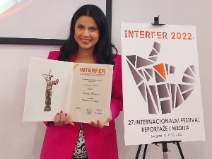 Репортажа "Батајница – ковид болница" новинарке РТС-а Иване Божовић награђена на фестивалу ИНТЕРФЕР