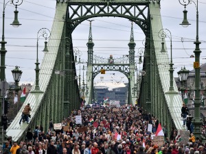 Будимпешта, протести наставника и ученика против Орбанове владе