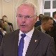 Хил: Спор око таблица неће решити кључна питања