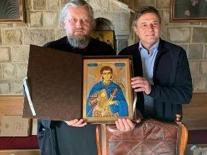 Драган Стојковић посетио манастир Острог пред почетак Мундијала
