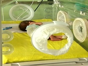 Борба за превремено рођене бебе, подршка потребна и родитељима