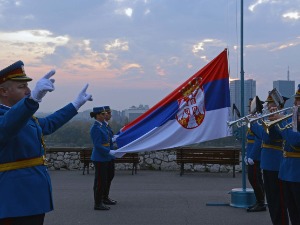 Вучевић честитао Дан примирја припадницима Војске