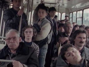 Кућа поред пруге