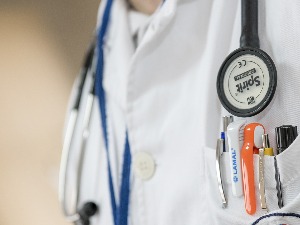 Признања Лекарске коморе Србије додељена истакнутим лекарима