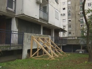 Када зграда почне да тоне, ко је (не)надлежан