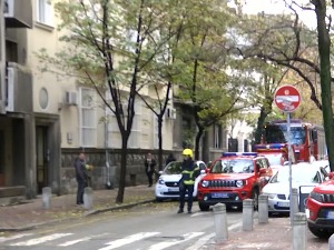 На Хемијском факултету у Београду активирао се противпожарни аларм, евакуисани студенти и запослени