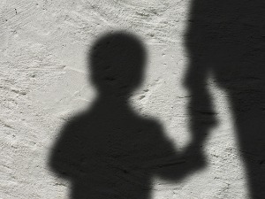 Превентива и унапређење прописа најважнији у борби против злостављања деце