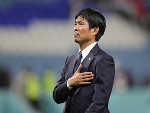 Фудбалски савез Јапана нуди селектору продужење уговора