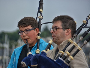 	Свирај свирче - гајде 