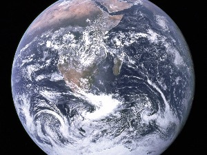 Ипак је округла! Пола века од „Плавог кликера“, прве фотографије читаве Земље из свемира