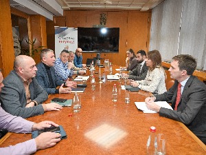 Ђедовић: Држава ће размотрити захтеве рудара у "Ресавици"; Рудари: Одговоре чекамо до петка