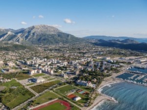 Влада Црне Горе постала већински власник "Луке Бар"