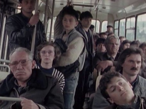 Кућа поред пруге