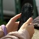Кад родитељ изађе из дететове собе, оно ће другару са којим се дописује послати шифру 99