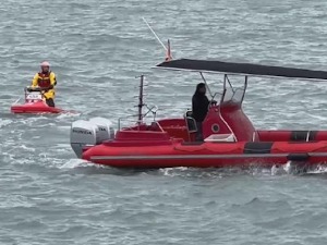 Прекинута потрага за дечаком у Херцег Новом, сутра се наставља претрага мора