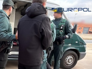 Шпанија, украјинске избеглице експлоатисане у илегалним фабрикама дувана