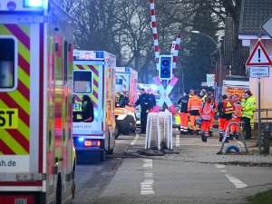 Двоје страдало, а петоро повређено у нападу ножем на станици у Немачкој