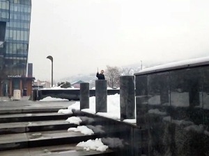 Полемика између Сарајева и Бањалуке, три прста раздора