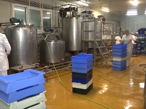Увоз млека биће ограничен квалитетом, остаје питање ко ће га контролисати