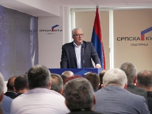 Андрија Мандић ће бити кандидат за председника Црне Горе