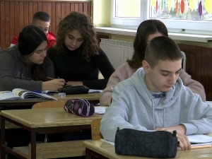 Школа без мобилних телефона, више учења и дружења – друга места преписују уљмански модел