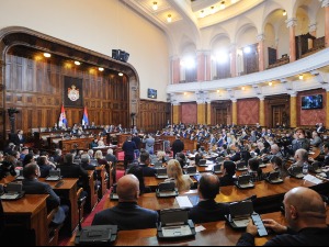 Посланици завршили начелну расправу о сету правосудних закона, наставак седнице у уторак