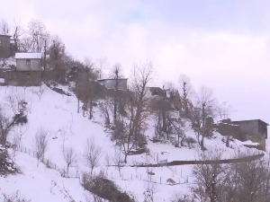 Сметови на планинама, у Трговишту ванредна ситуација, Црна Трава и даље завејана