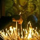 Данас су Зимске задушнице, верује се да запаљена свећа осветљава пут умрлима
