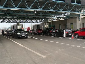 Повратак са петодневног празничног одмора, очекује се појачан саобраћај