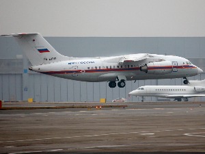 Прекид свих летова на аеродрому у Санкт Петербургу, медији тврде због дрона