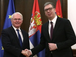 Вучић са Хилом о разговорима у Бриселу и формирању ЗСО
