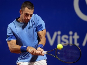 После Лајовића и Ђере заустављен у Сантјагу