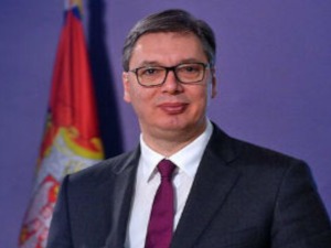 Вучић честитао 8. март